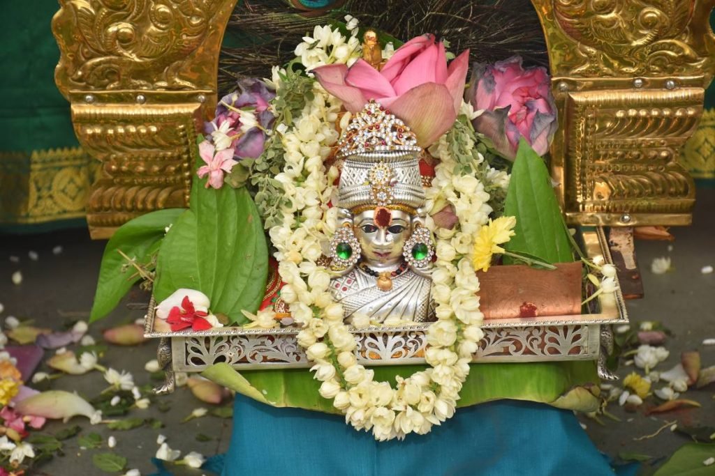 Sri Lalitha Sahasranamam-Namam 2